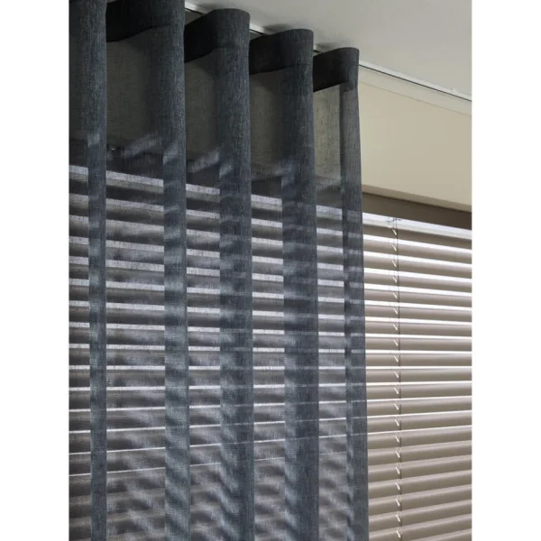 Kwantum Aluminium Jaloezieën | Houten Jaloezieën | Fenstr Aluminium Jaloezie Carlin 50mm Taupe