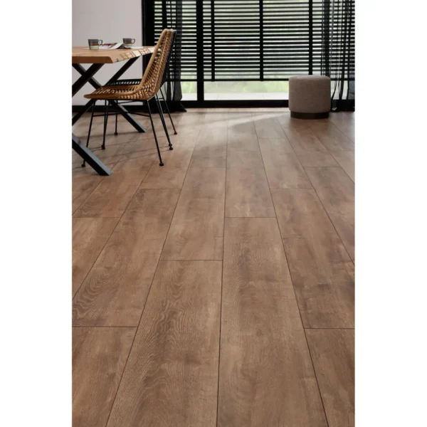 Kwantum Extra Breed Laminaat | Houtlook Laminaat | Laminaat Brentwood Eiken XL Plank Je berekent hoeveel meters je nodig hebt door lengte en breedte in te vullen