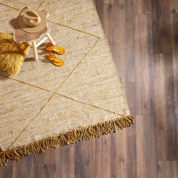 Kwantum Houtlook Laminaat | Extra Breed Laminaat | Laminaat Walsh Donker Eiken XL Plank Je berekent hoeveel meters je nodig hebt door lengte en breedte in te vullen