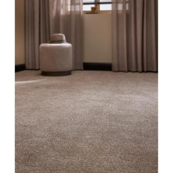 Kwantum Tapijt | Traprenovatie & Trapbekleding | Tapijt Cheyenne Bruin